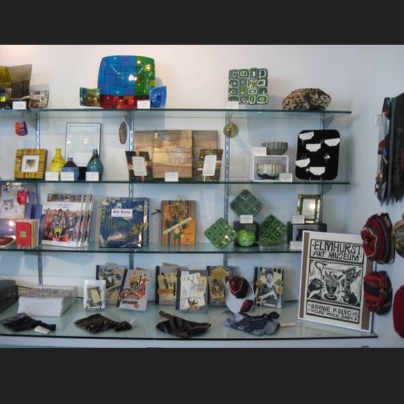 Reduce, Re-Use, Recycleโป๏ธEco-friendly packaging.๐ - Picture 6 of 8